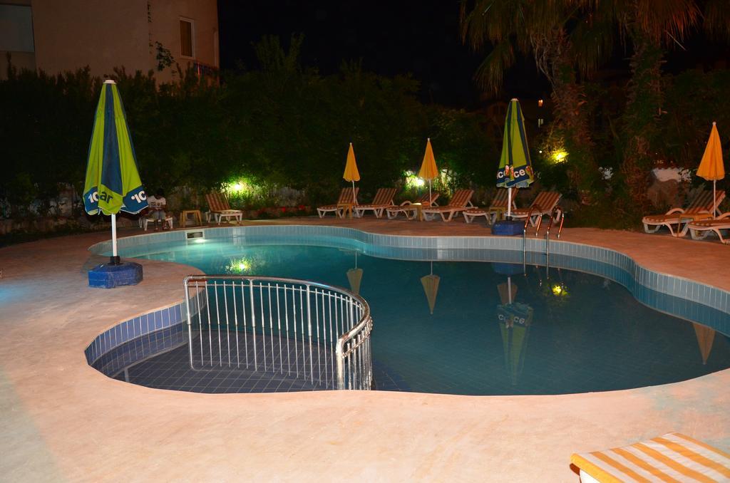 Almila Side Suite Hotel Bilik gambar
